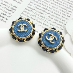 CHANEL EARRING