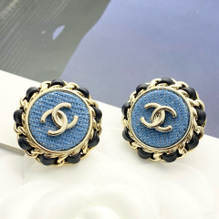 CHANEL EARRING