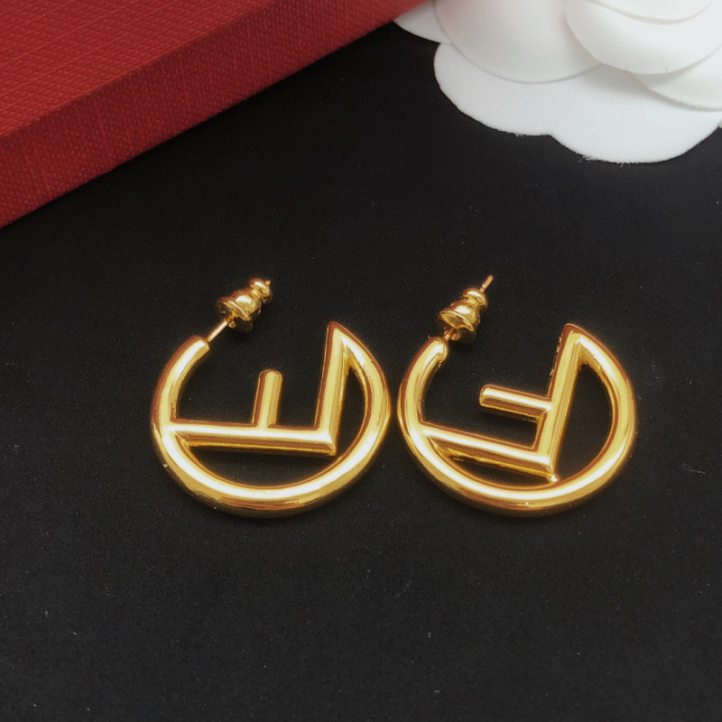 VALENTINO EARRING