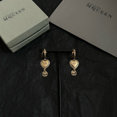 ALEXANDER MCQUEEN EARRING