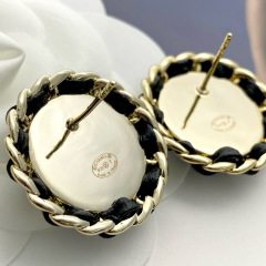 CHANEL EARRING