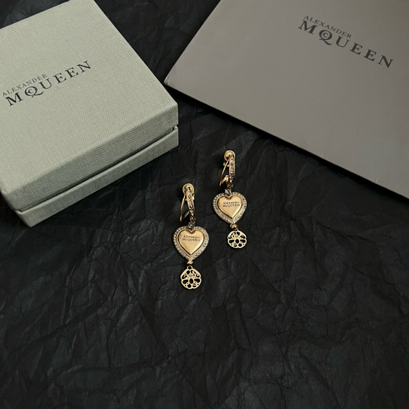 ALEXANDER MCQUEEN EARRING