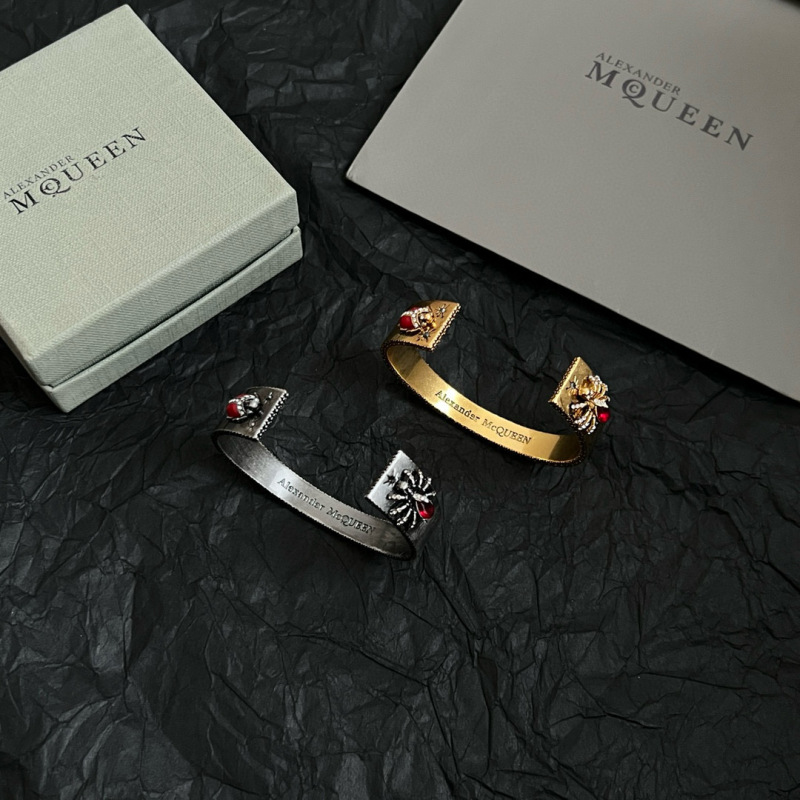 ALEXANDER MCQUEEN Bracelet