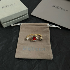 ALEXANDER MCQUEEN RING
