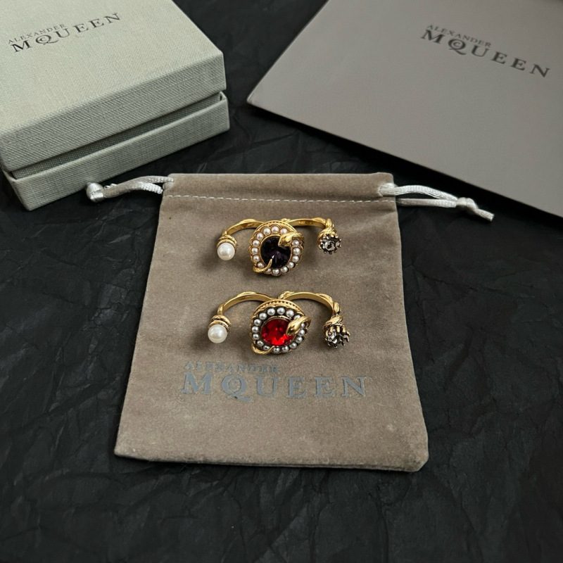 ALEXANDER MCQUEEN RING