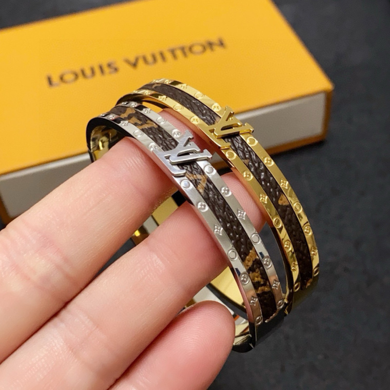 LV Bracelet