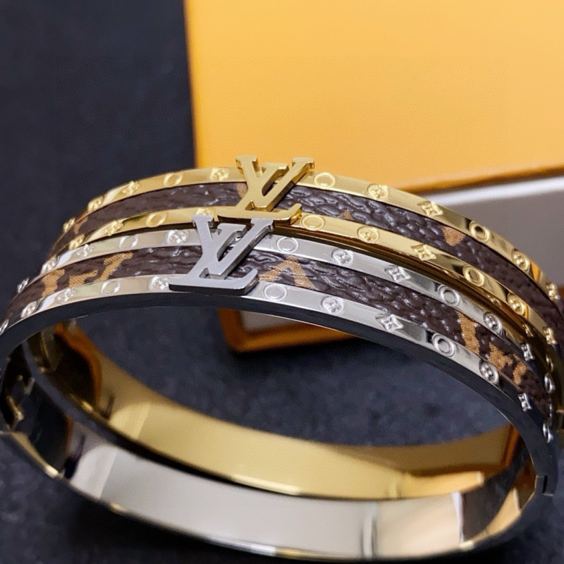 LV Bracelet