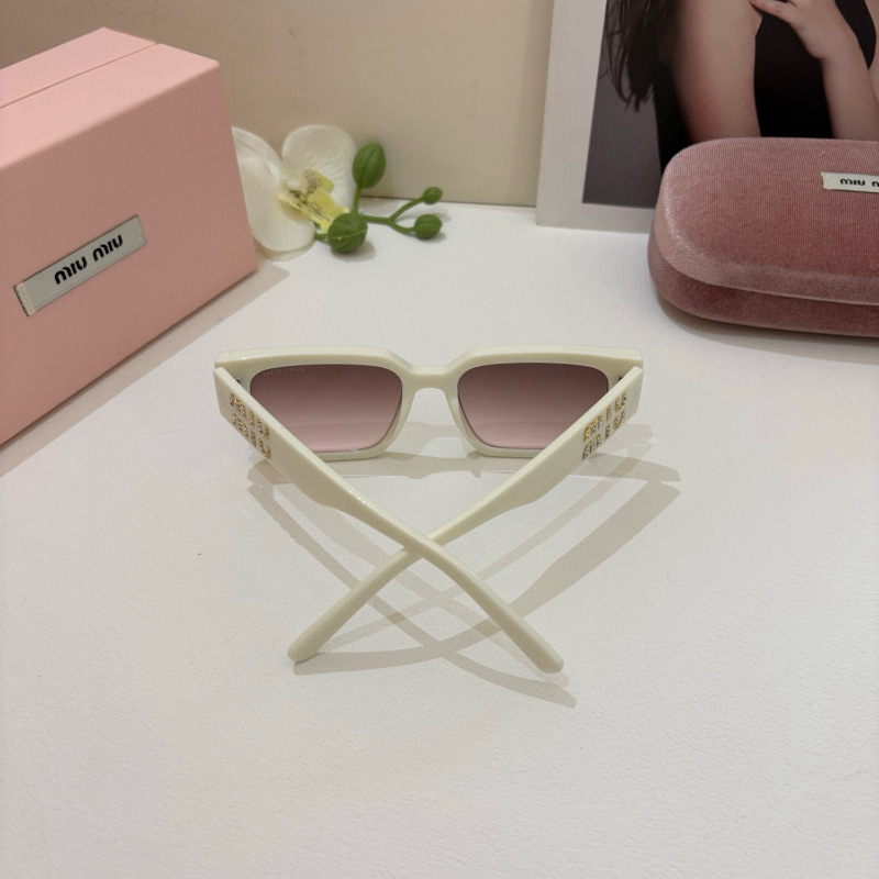 MIUMIU Women's Fashion Sunglasses
