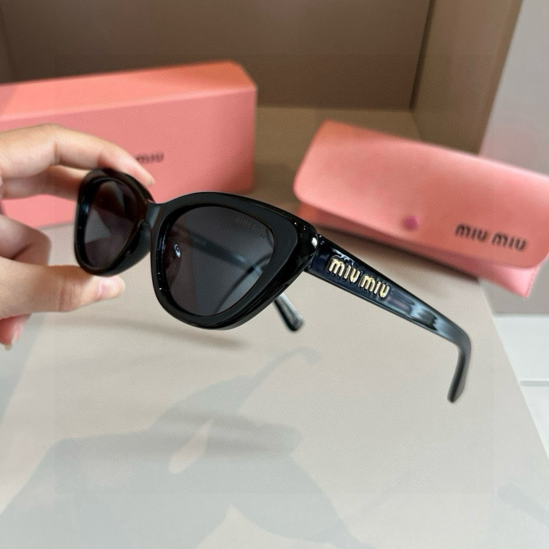 MIUMIU Women's Fashion Sunglasses