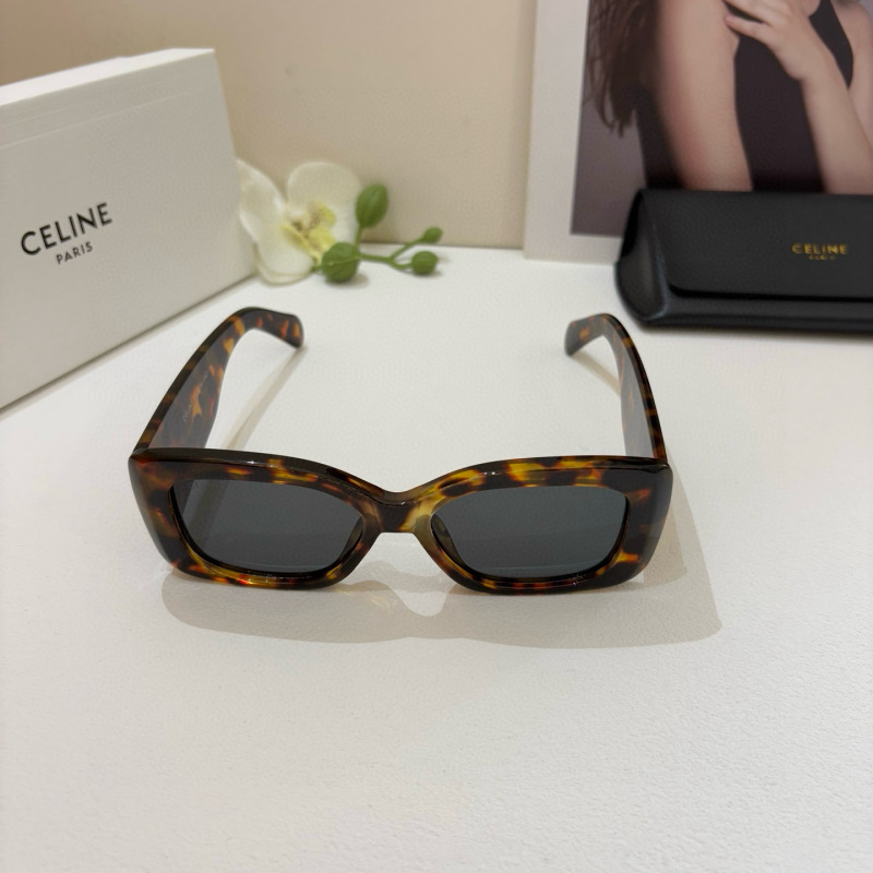 CELINE Women's Fashion Sunglasses