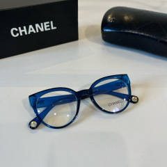 CHANEL Women's Fashion Sunglasses