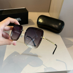 CHANEL Women's Fashion Sunglasses