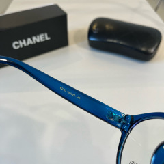 CHANEL Women's Fashion Sunglasses