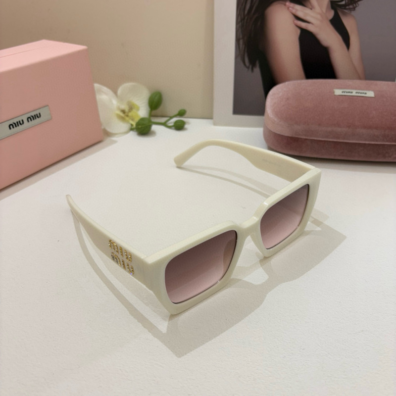 MIUMIU Women's Fashion Sunglasses