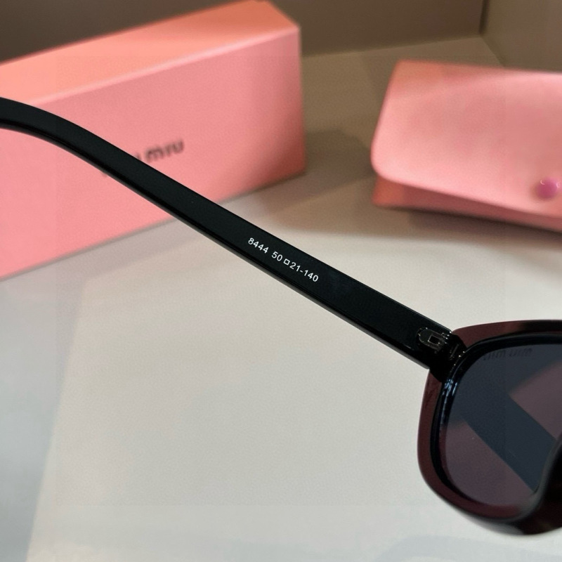 MIUMIU Women's Fashion Sunglasses