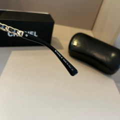 CHANEL Women's Fashion Sunglasses