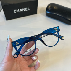 CHANEL Women's Fashion Sunglasses