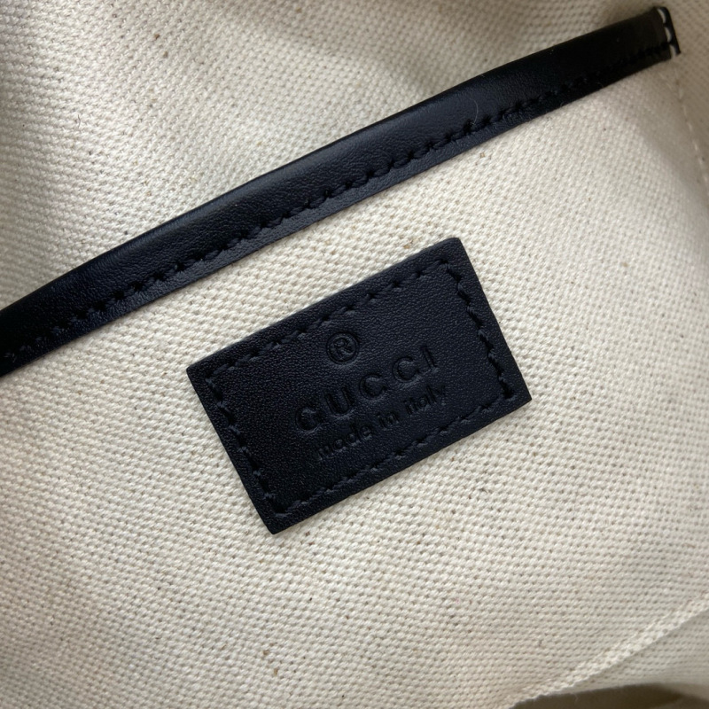 GUCCI BLONDIE SMALL SHOULDER BAG