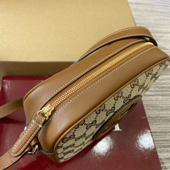 GUCCI BLONDIE SMALL SHOULDER BAG
