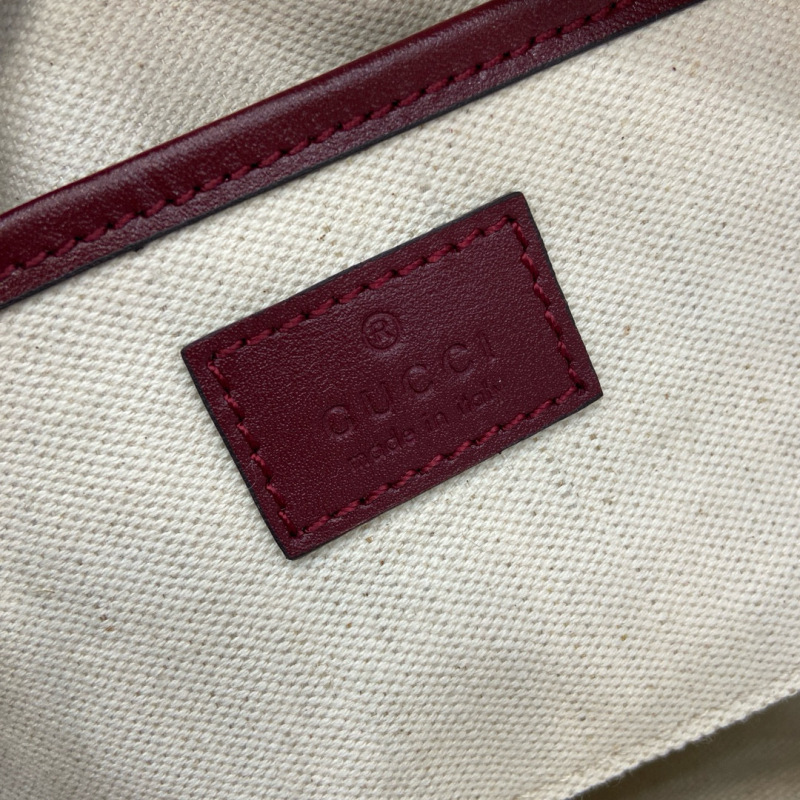 GUCCI BLONDIE SMALL SHOULDER BAG