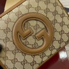 GUCCI BLONDIE SMALL SHOULDER BAG