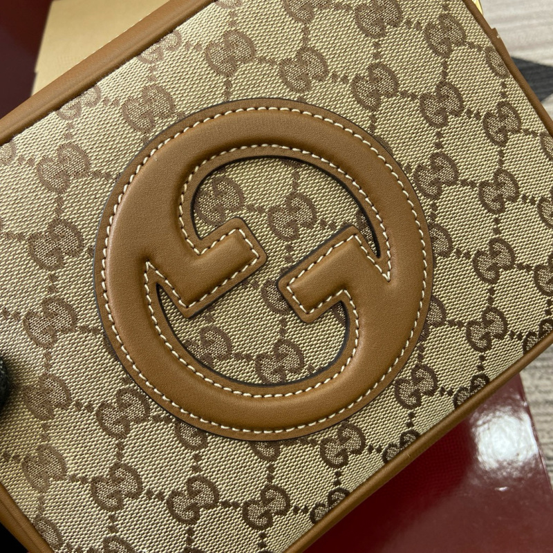 GUCCI BLONDIE SMALL SHOULDER BAG