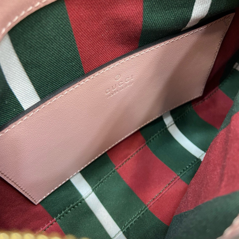 GG EMBLEM SMALL SHOULDER BAG
