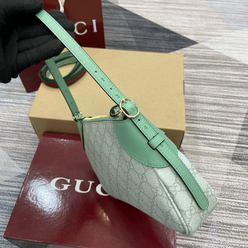 GG EMBLEM SMALL SHOULDER BAG