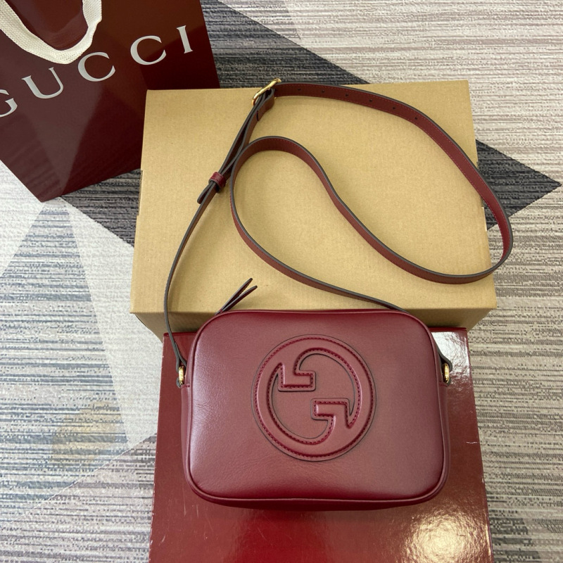 GUCCI BLONDIE SMALL SHOULDER BAG