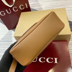 GUCCI BLONDIE SMALL SHOULDER BAG