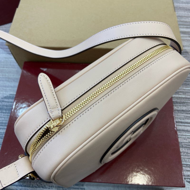 GUCCI BLONDIE SMALL SHOULDER BAG