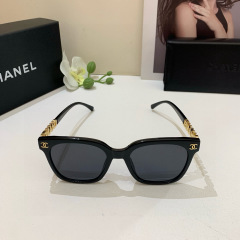 CHANEL Women's Fashion Sunglasses
