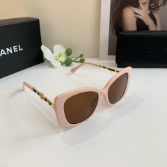 CHANEL Women's Fashion Sunglasses