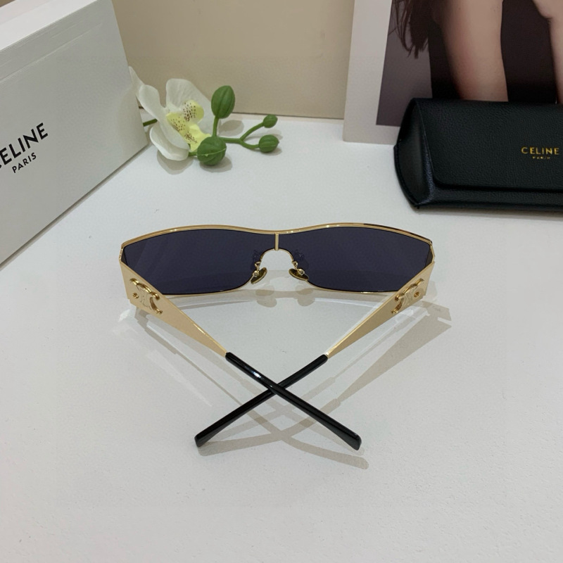 CHANEL Women's & Men's Sunglasses