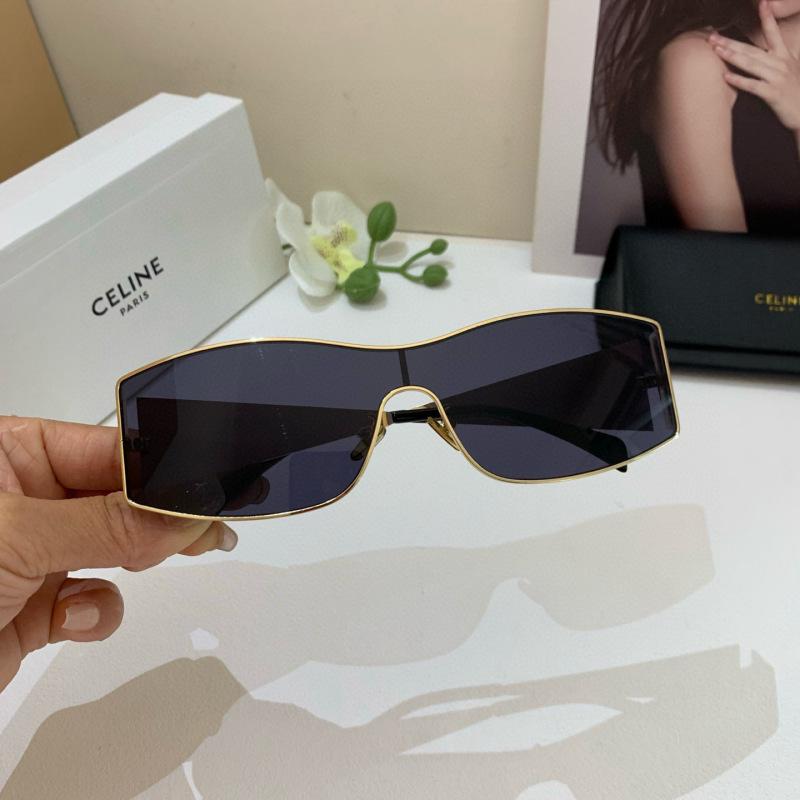 CHANEL Women's & Men's Sunglasses