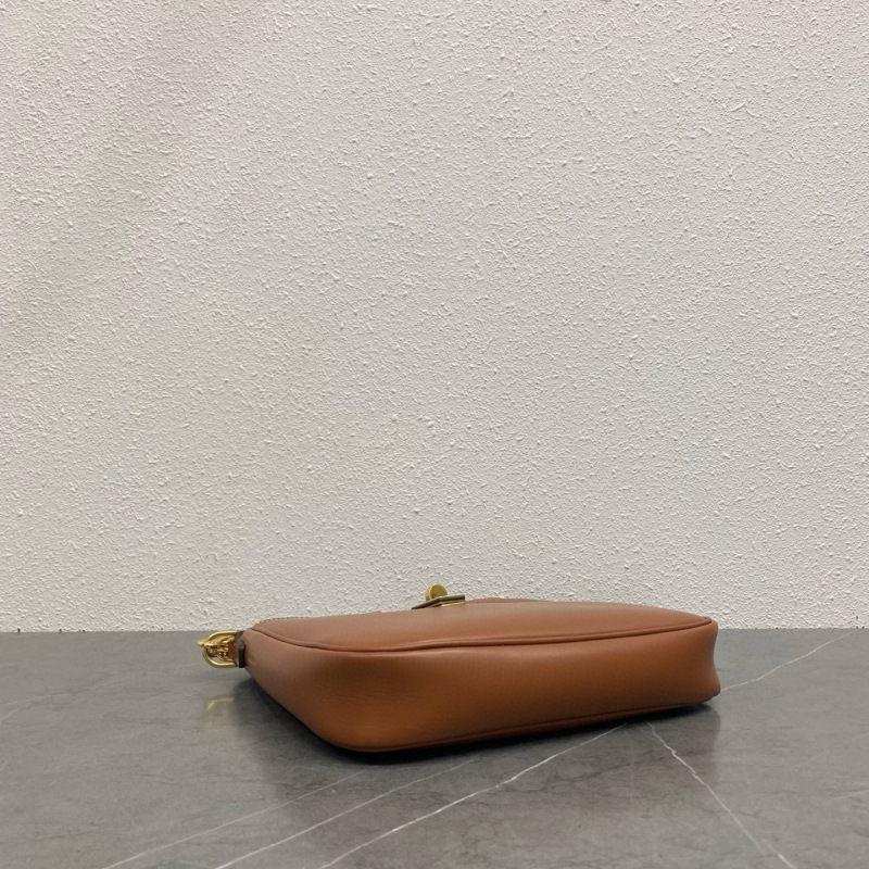 CELINE SMALL CAMILLE 16 SOFT BAG
