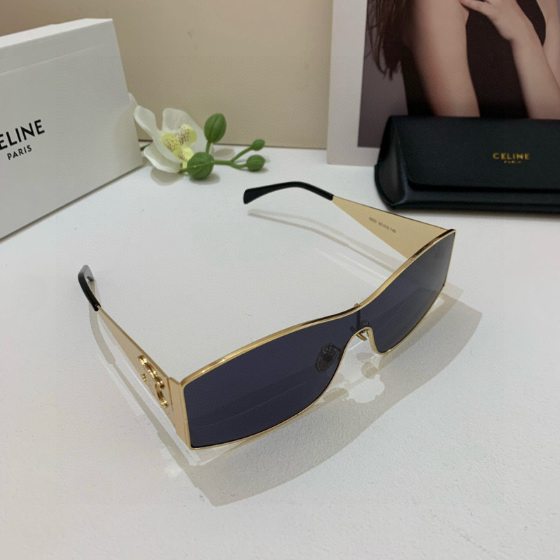 CHANEL Women's & Men's Sunglasses