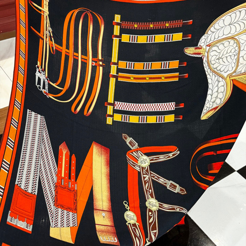 HERMES Velvet Scarf
