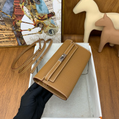 HERMES Kelly To Go Epsom Crossbody Bag