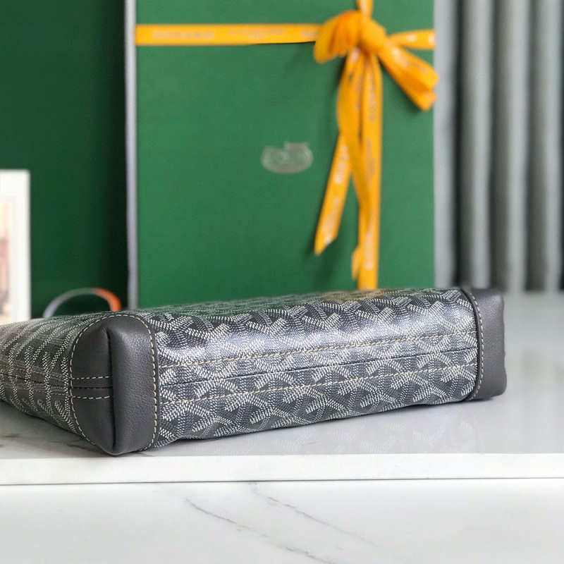 Goyard Conti Pouch Bag
