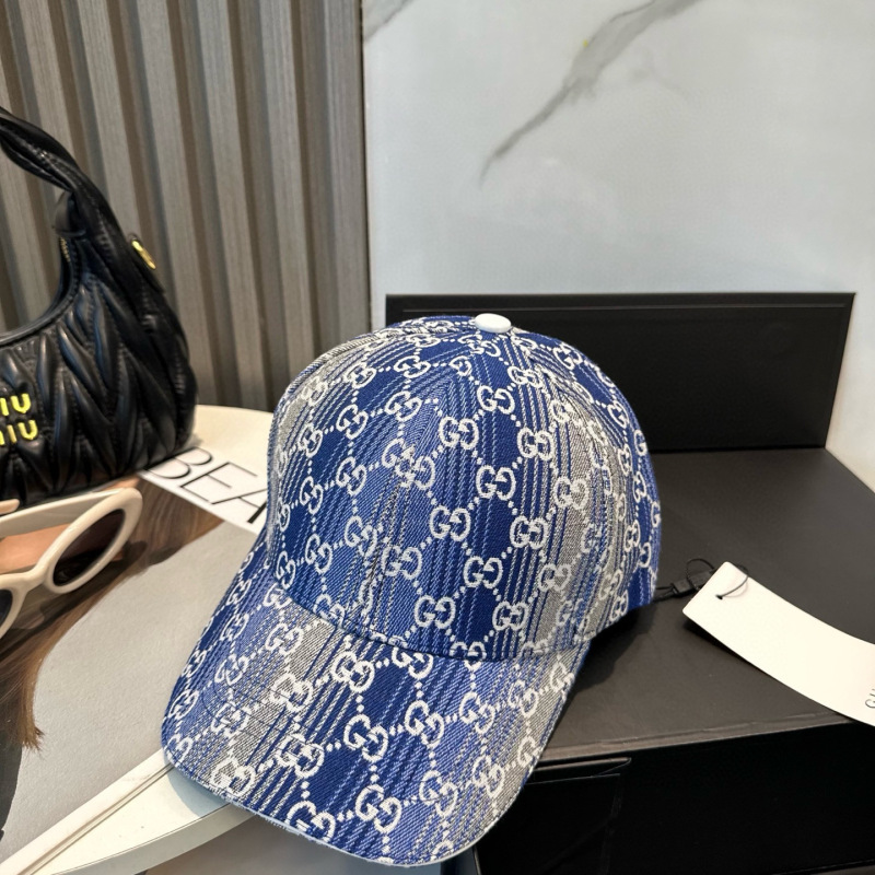GUCCI baseball cap