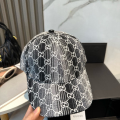 GUCCI baseball cap