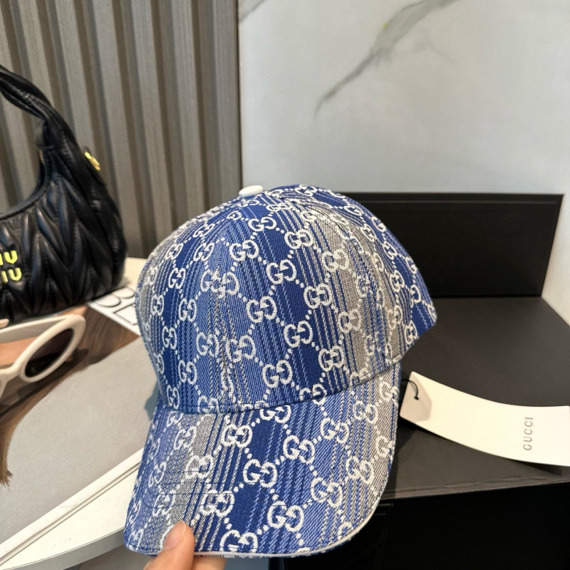 GUCCI baseball cap