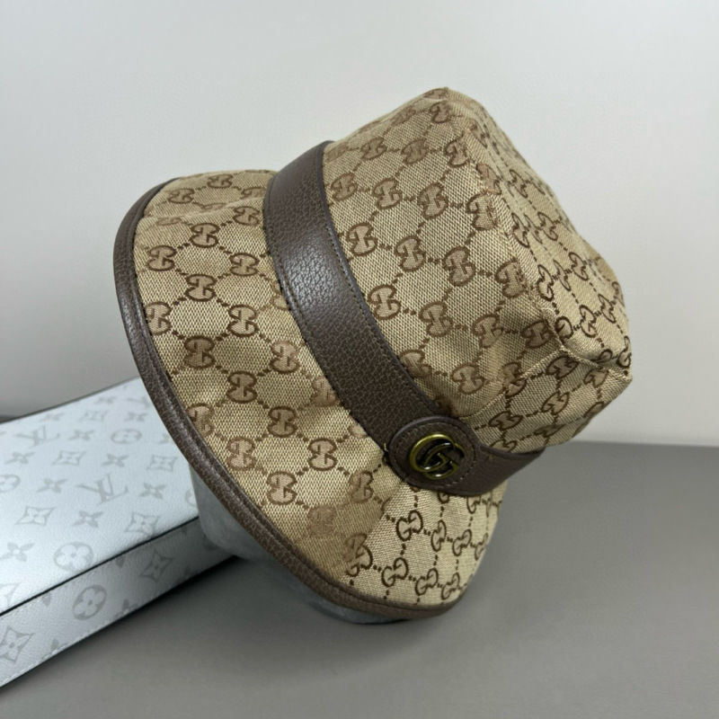 GUCCI BUCKET HAT