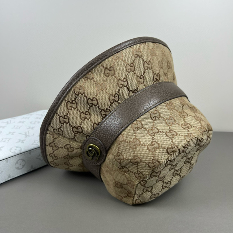 GUCCI BUCKET HAT