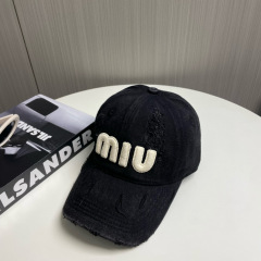 MIUMIU baseball cap
