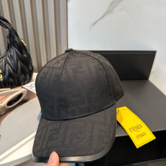 FENDI baseball cap