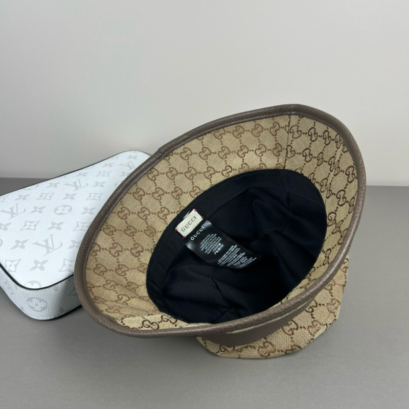 GUCCI BUCKET HAT