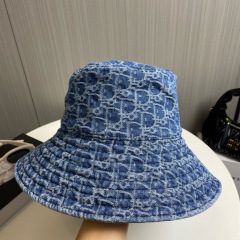DIOR BUCKET HAT