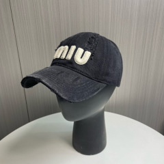 MIUMIU baseball cap